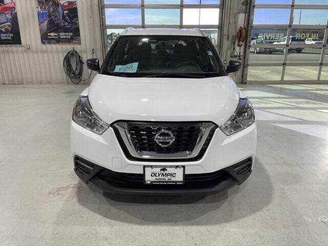 2019 Nissan Kicks S