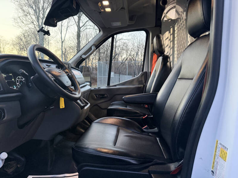 2021 Ford Transit 150