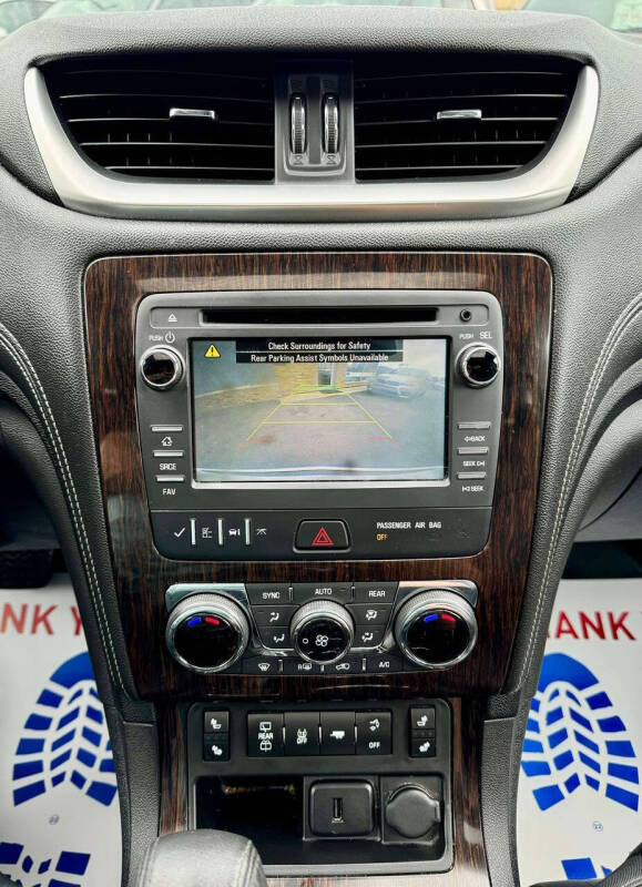 2016 Chevrolet Traverse LT