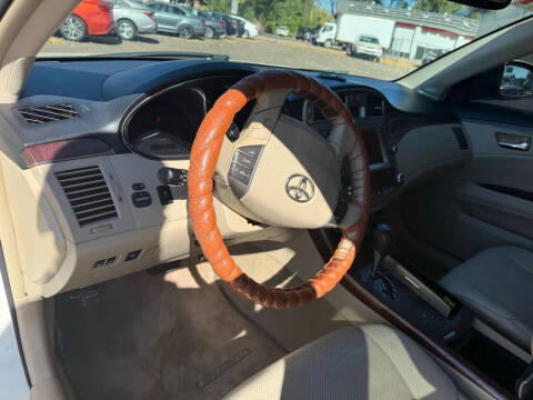 2011 Toyota Avalon Limited