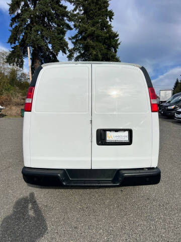 2018 Chevrolet Express 2500