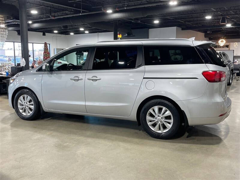 2018 Kia Sedona LX