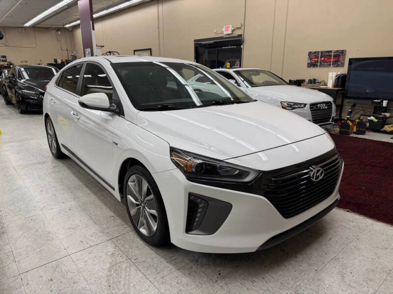 2017 Hyundai Ioniq Hybrid