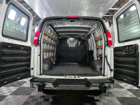 2020 Chevrolet Express 2500