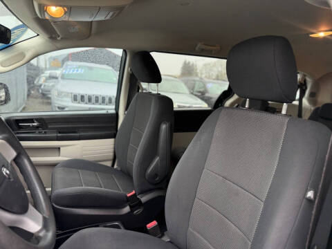 2009 Dodge Grand Caravan SE