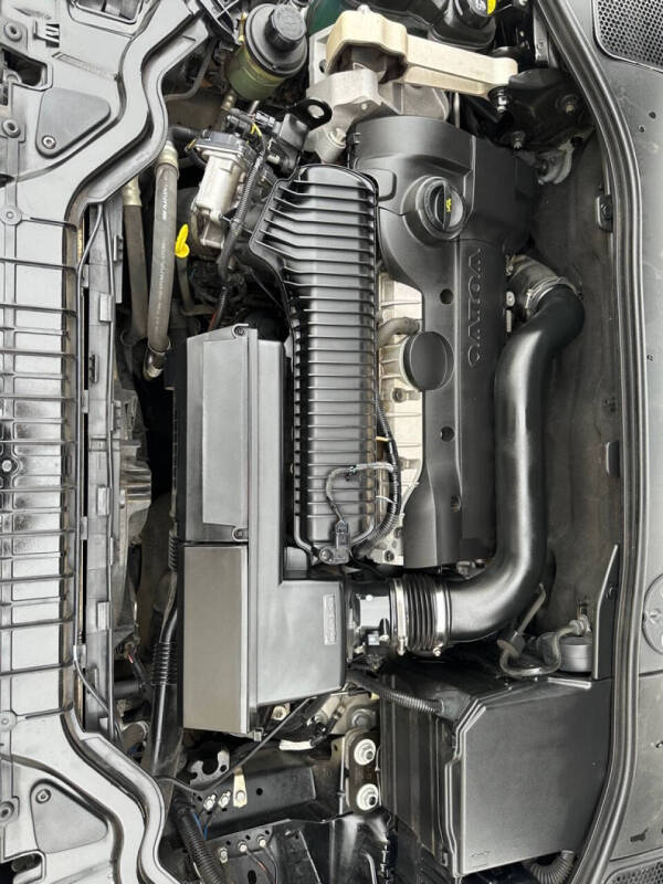 2016 Volvo V60 Cross Country T5 Platinum