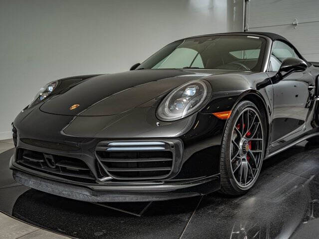 2017 Porsche 911 Turbo