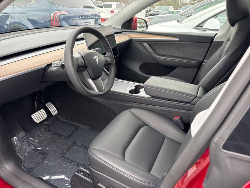 2024 Tesla Model Y Performance