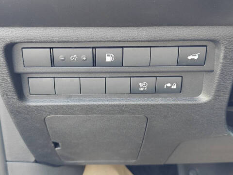 2025 Mitsubishi Outlander PHEV SE