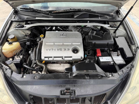 2004 Lexus ES 330