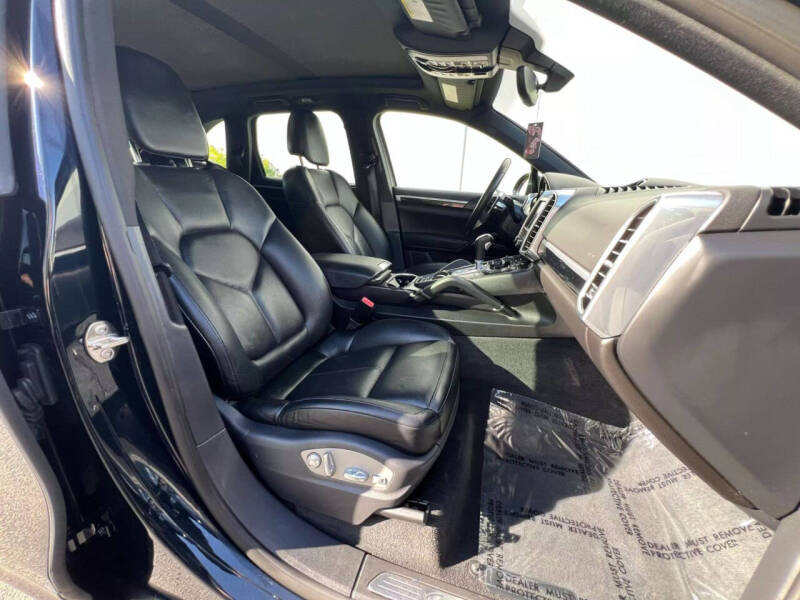 2015 Porsche Cayenne S