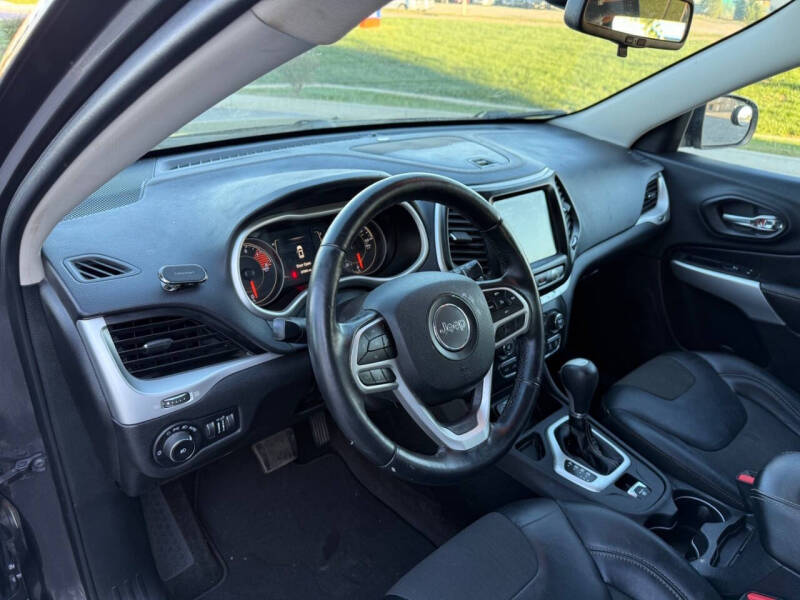 2018 Jeep Cherokee Latitude Plus