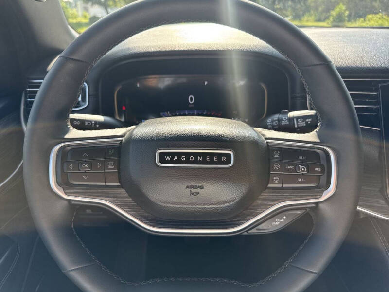 2024 Jeep Wagoneer L Series III