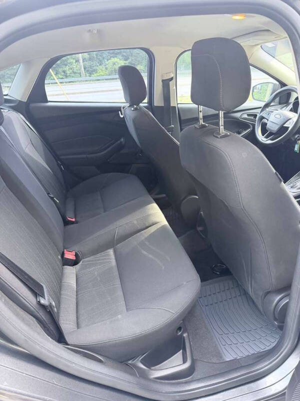 2017 Ford Focus S