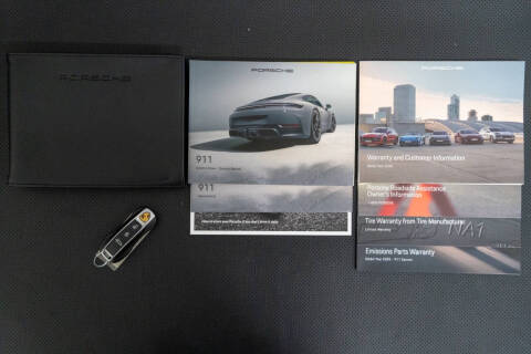 2025 Porsche 911 Carrera