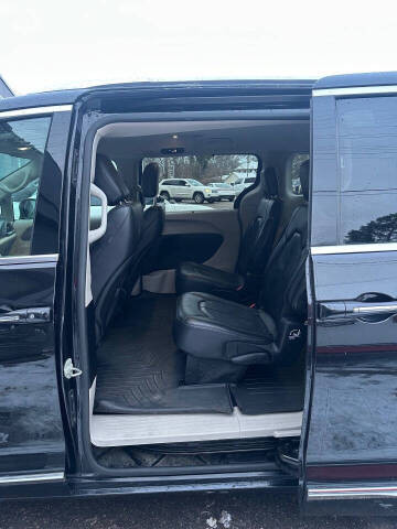 2019 Chrysler Pacifica Touring L