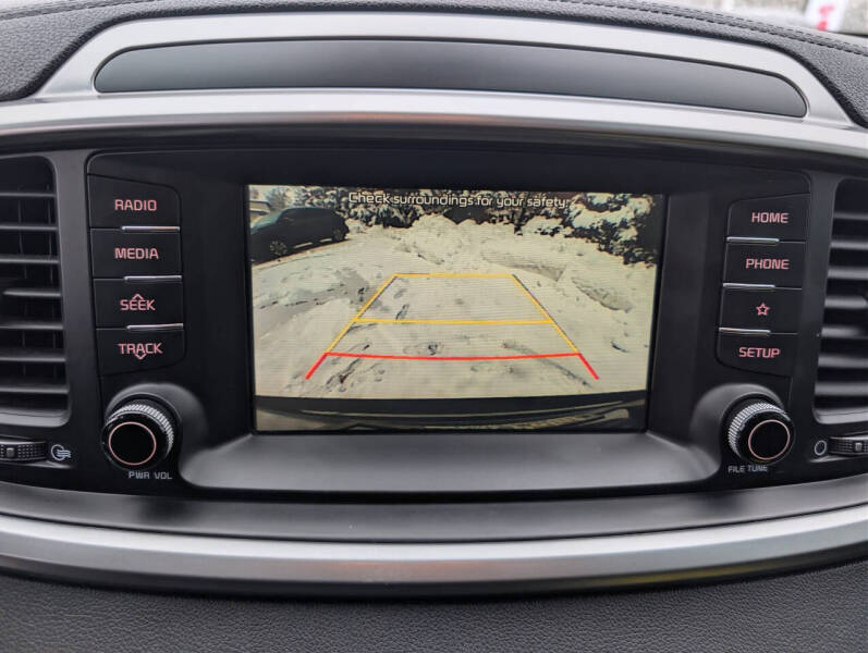 2020 Kia Sorento LX V6