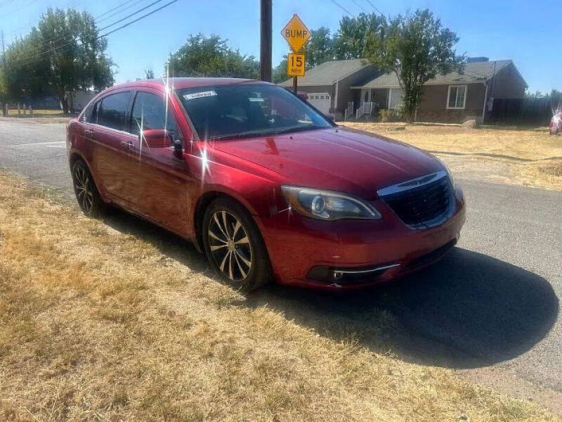 2012 Chrysler 200 S