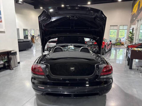 2004 Dodge Viper SRT-10
