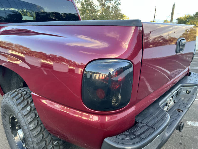 2004 Chevrolet Silverado 1500 LS