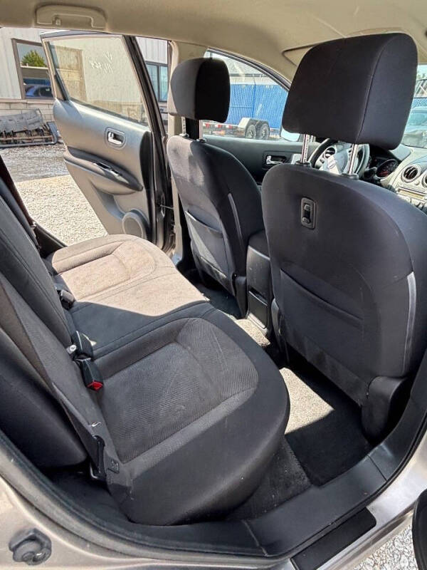 2011 Nissan Rogue S