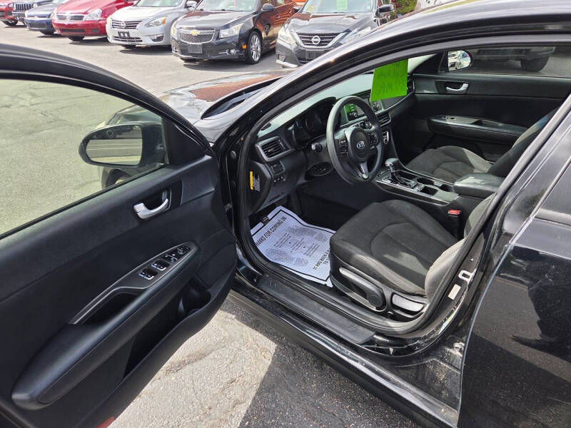 2016 Kia Optima LX