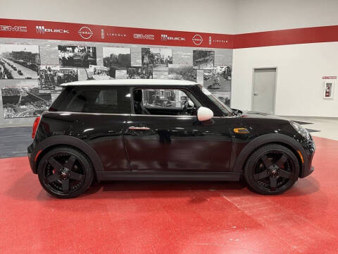 2015 MINI Hardtop 2 Door Cooper