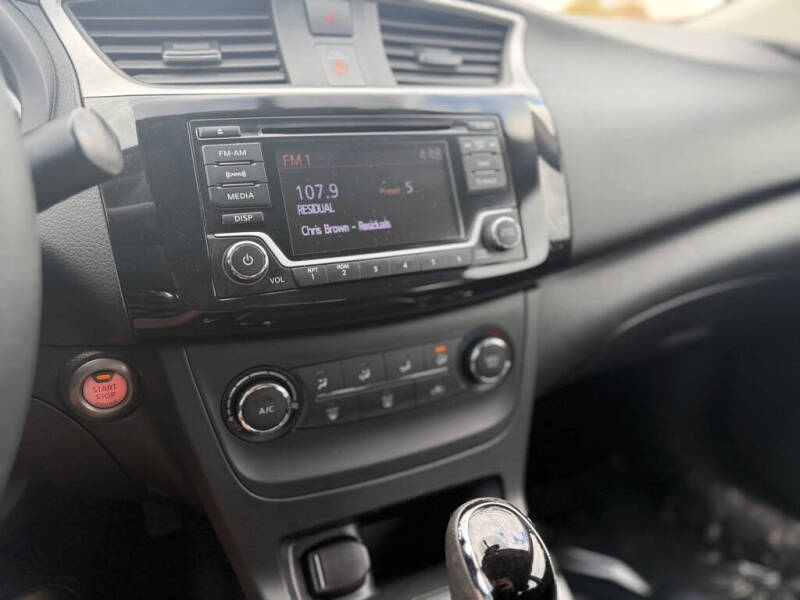 2016 Nissan Sentra SV