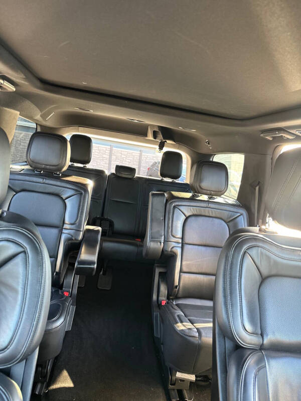 2018 Lincoln Navigator Select