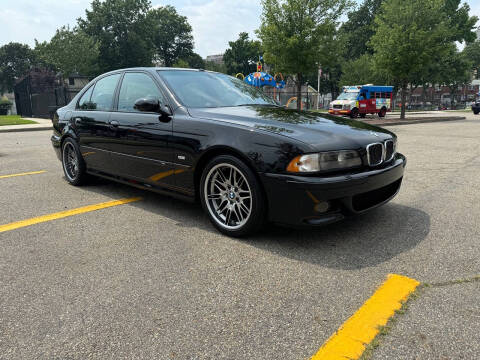 2000 BMW M5