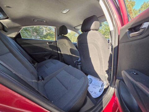 2019 Hyundai Accent SE