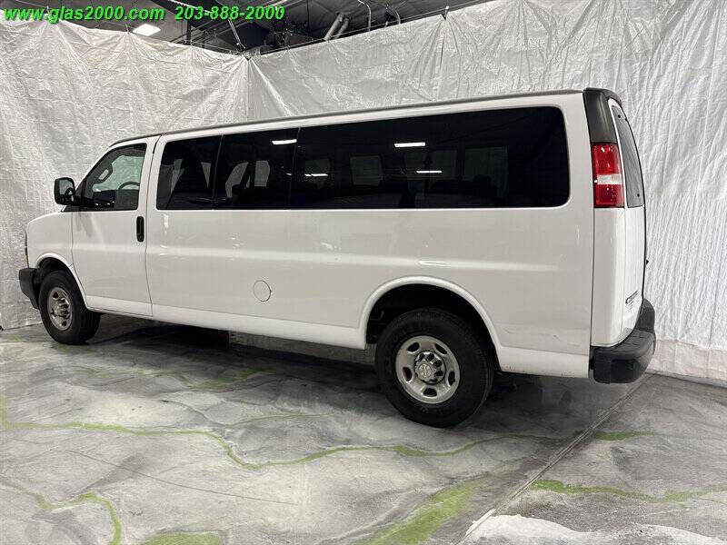 2022 Chevrolet Express LS 3500
