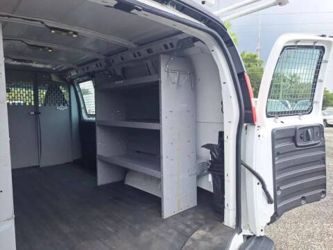 2021 Chevrolet Express 2500