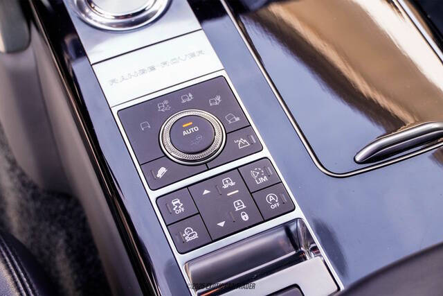 2017 Land Rover Range Rover SVAutobiography LWB