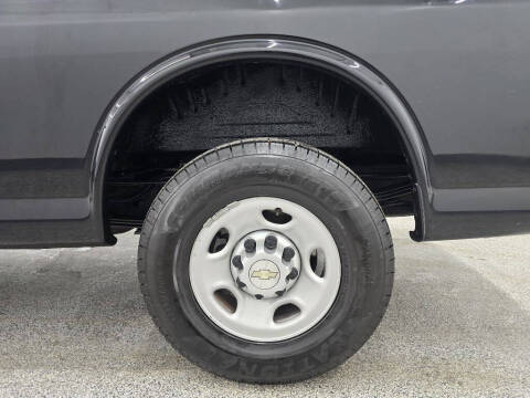 2020 Chevrolet Express 2500