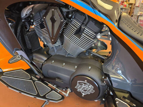 2013 Victory Vision