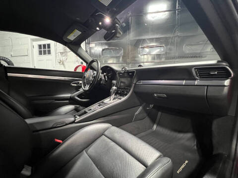 2014 Porsche 911 Carrera 4S