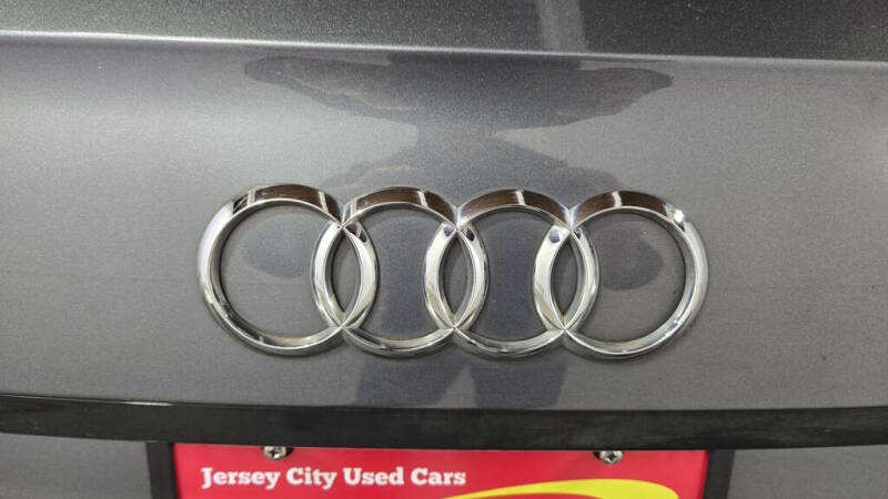 2019 Audi Q5 quattro Premium 45 TFSI