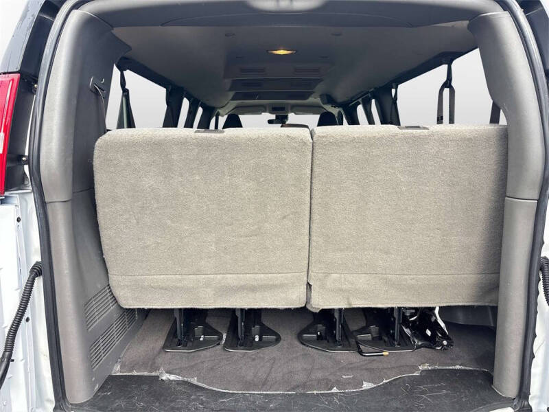 2022 Chevrolet Express LT 3500