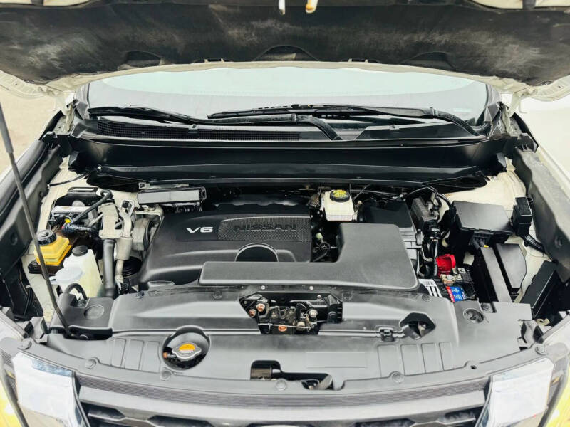 2017 Nissan Pathfinder