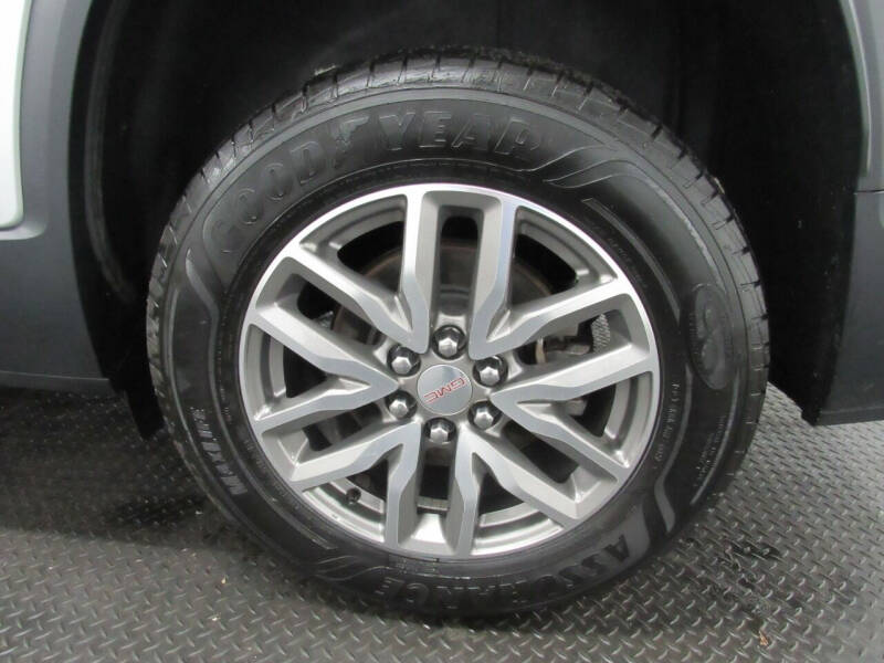 2019 GMC Acadia SLE-2