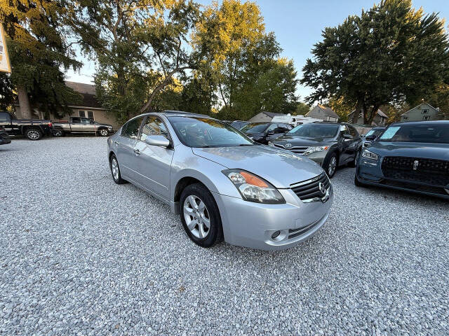 2008 Nissan Altima for sale at Statewide Auto LLC in Akron, OH