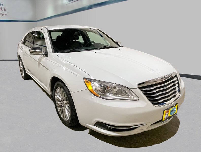 2011 Chrysler 200 Limited