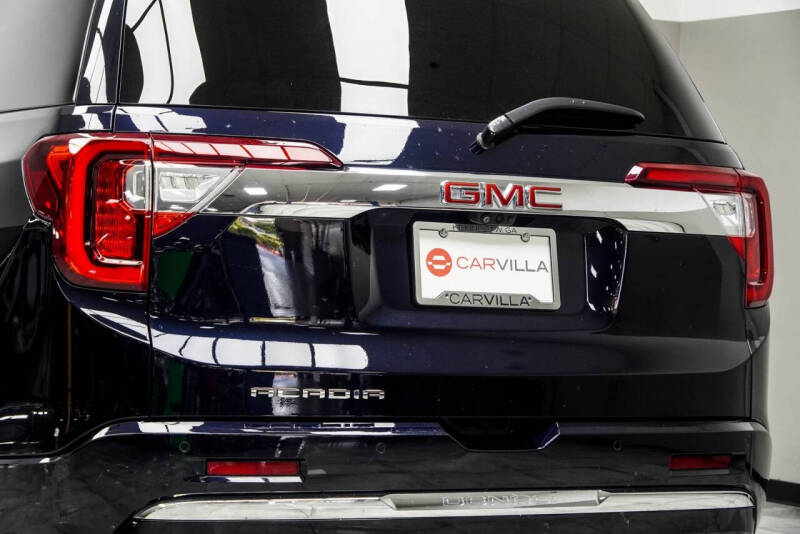 2022 GMC Acadia Denali