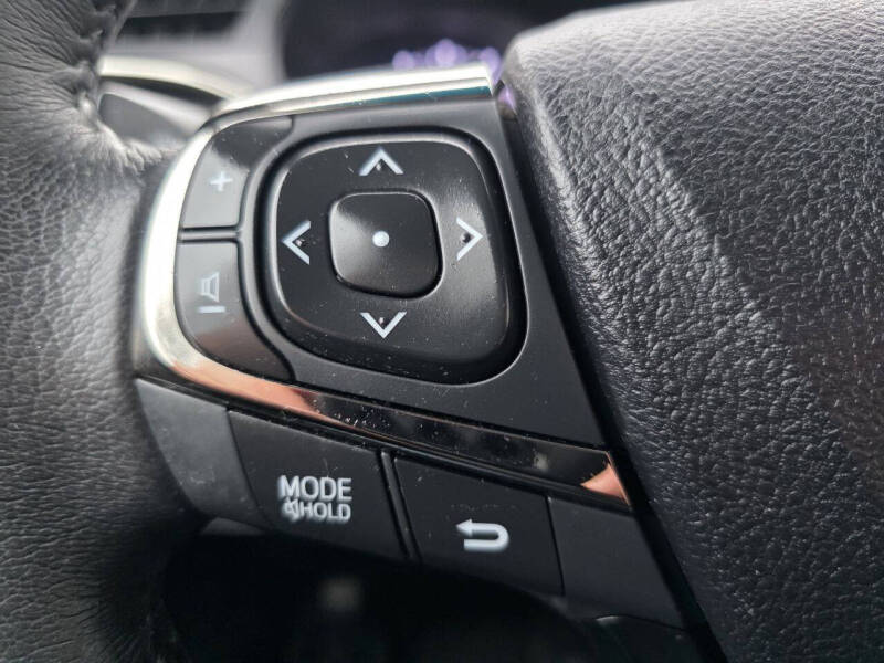 2016 Toyota Avalon XLE