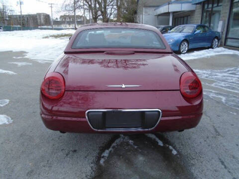 2004 Ford Thunderbird Deluxe