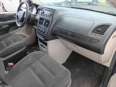 2015 Dodge Grand Caravan SE