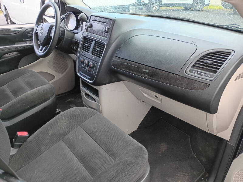 2015 Dodge Grand Caravan SE