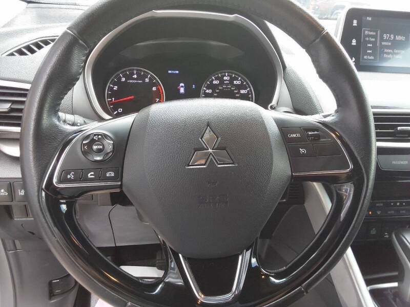 2020 Mitsubishi Eclipse Cross SE