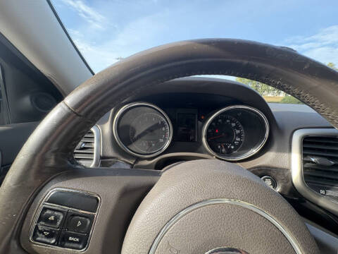 2011 Jeep Grand Cherokee Laredo